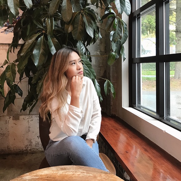 Meet your Posher, Aileen - Picture 1 of 1